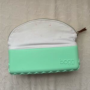 BOGG BAG beauty and the bogg (9x7x3 Cosmetic Bag Pouch)